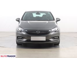 Opel Astra 2016 1.4 123 KM