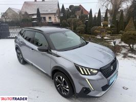 Peugeot 2008 2021 1.2 130 KM