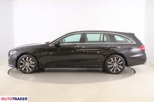 Mercedes E-klasa 2020 2.0 301 KM