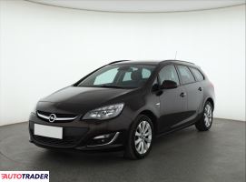 Opel Astra 2013 1.4 138 KM