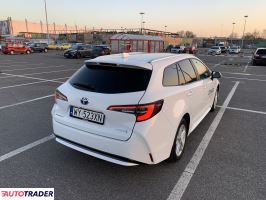 Toyota Corolla 2021 1.8 98 KM