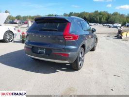 Volvo XC40 2021 2