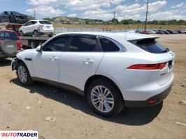 Jaguar F-PACE 2018 3