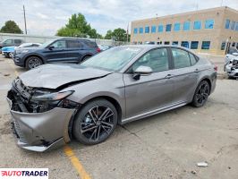 Toyota Camry 2025 2