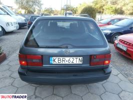 Volkswagen Passat 1995 1.9 90 KM