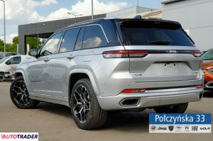 Jeep Grand Cherokee 2024 2 388 KM Jeep Grand Cherokee 2024 2 388 KM