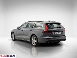 Volvo V60 2021 2.0 163 KM