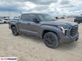 Toyota Tundra 2022 3