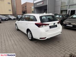 Toyota Auris 2018 1.8 136 KM