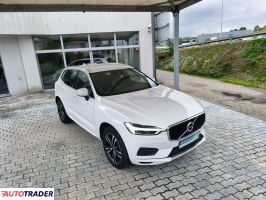 Volvo XC60 2019 2.0 190 KM