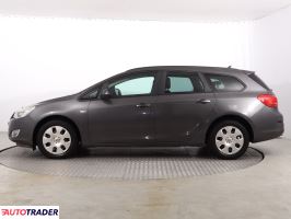 Opel Astra 2011 1.4 138 KM