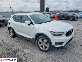 Volvo XC40 2022 2