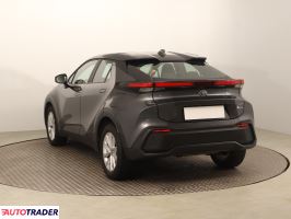 Toyota C-HR 2024 1.8 120 KM