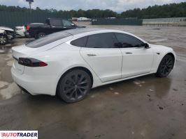 Tesla Model S 2020 Tesla Model S 2020