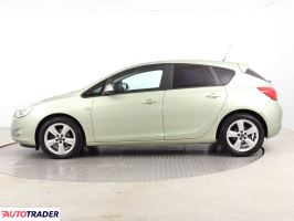 Opel Astra 2010 1.6 113 KM