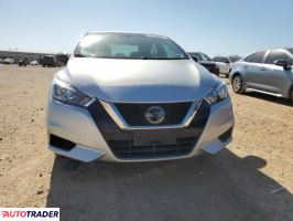 Nissan Versa 2020 1