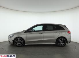 Mercedes B-klasa 2020 2.0 147 KM