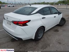 Nissan Versa 2020 1