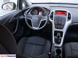 Opel Astra 2012 1.4 138 KM