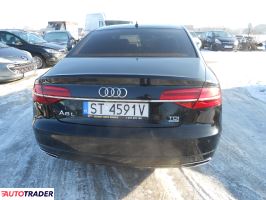 Audi A8 2016 4.1 385 KM