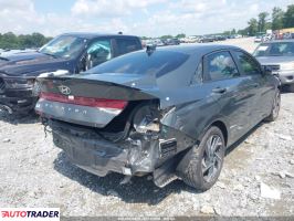 Hyundai Elantra 2025 2