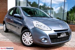 Renault Clio 2010 1.1 75 KM
