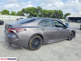 Toyota Camry 2024 3