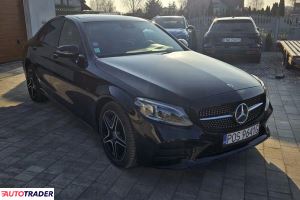 Mercedes C-klasa 2020 2.0 197 KM