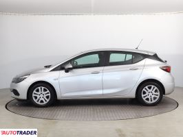 Opel Astra 2020 1.2 143 KM