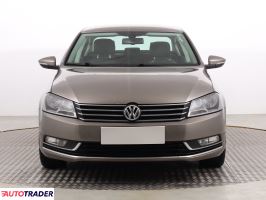 Volkswagen Passat 2014 2.0 138 KM