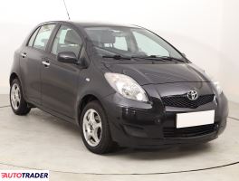 Toyota Yaris 2010 1.3 97 KM