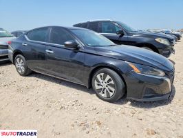 Nissan Altima 2024 2