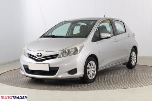 Toyota Yaris 2011 1.3 97 KM