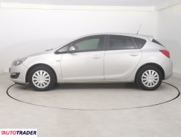 Opel Astra 2015 1.6 108 KM