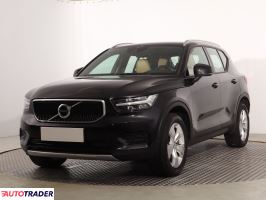 Volvo XC40 2019 2.0 147 KM