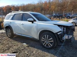 Nissan Pathfinder 2022 3