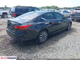 Nissan Altima 2024 2