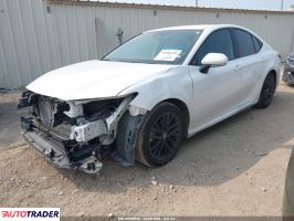 Toyota Camry 2025 2