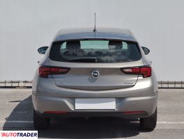 Opel Astra 2017 1.4 123 KM