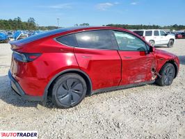 Tesla Model Y 2026