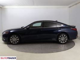 Lexus ES 2019 2.5 214 KM