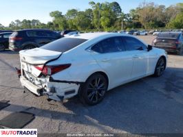 Lexus ES 2019 3