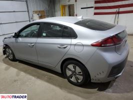 Hyundai IONIQ Hybrid 2022 1