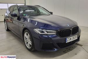 BMW 540 2022 3.0 340 KM