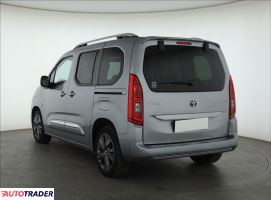 Toyota Pozostałe 2022 1.2 128 KM