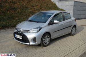 Toyota Yaris 2016 1.3 99 KM Toyota Yaris 2016 1.3 99 KM