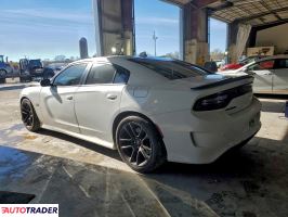 Dodge Charger 2020 6