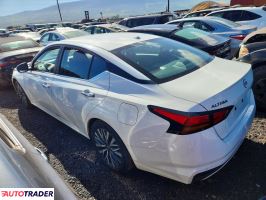 Nissan Altima 2025 2