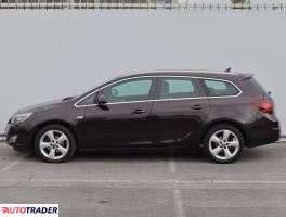 Opel Astra 2012 1.4 118 KM