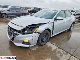 Nissan Altima - zobacz ofertę